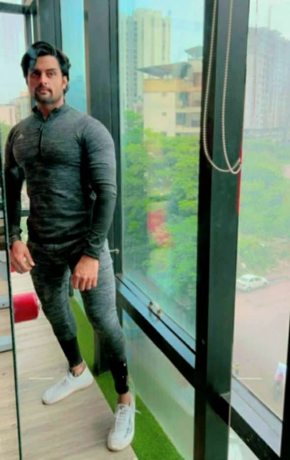 Manav Pardeshi training at THF near the windows